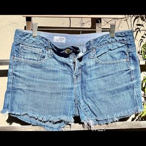 GAP 1969 cutoffs, SZ. 29/8, Mid-High Rise inseam, indigo tint w/whisker fade